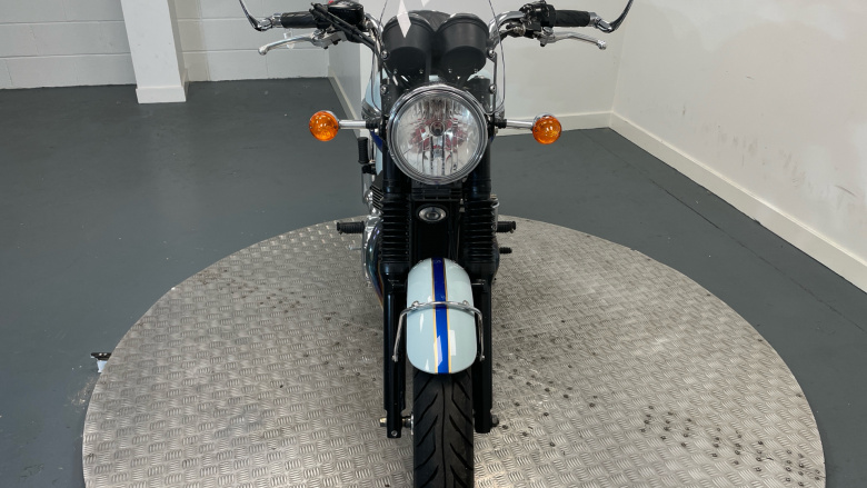 Triumph Bonneville T100 (10MY)